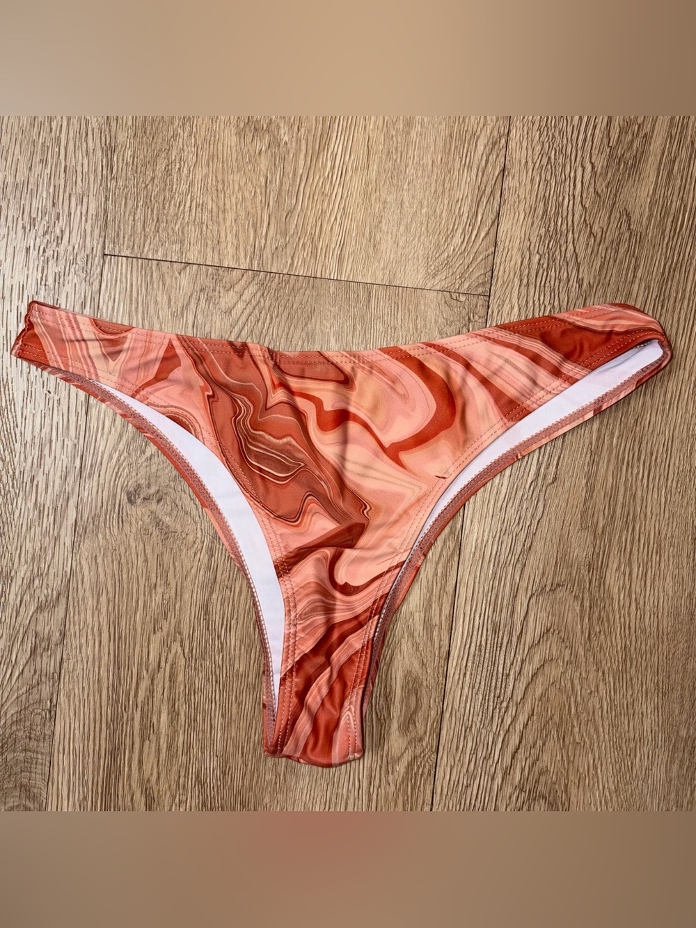 NWOT Hi-Rise Bikini Bottoms